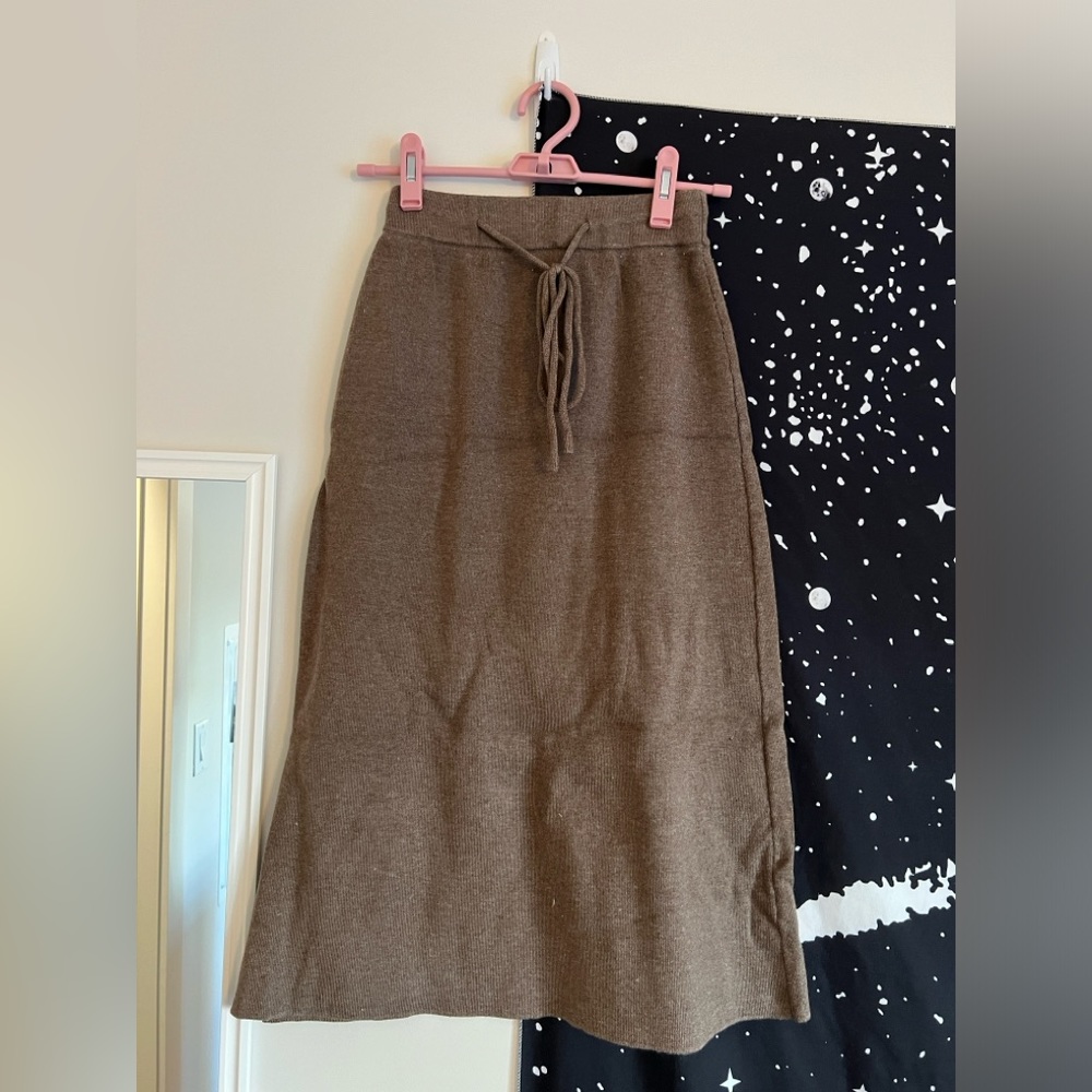 Women's High Waist A-line Flared Long Skirt Winter Fall Midi Skirt